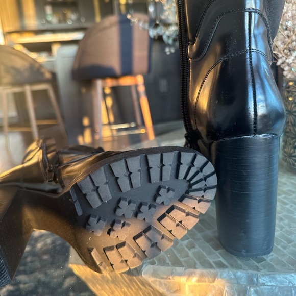 Aqua Combat Heel Boot - Picture 4 of 4